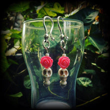 Load image into Gallery viewer, Stone ear weight Skull Ear hanger Day of the Dead Voodoo Plug dangles Rosa Tunnel dangles Halloween Tunnel earrings 00g 0g 2g 4g 6g 8g 10g