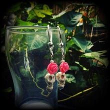 Load image into Gallery viewer, Stone ear weight Skull Ear hanger Day of the Dead Voodoo Plug dangles Rosa Tunnel dangles Halloween Tunnel earrings 00g 0g 2g 4g 6g 8g 10g