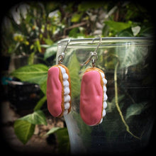 Load image into Gallery viewer, Donut earrings, Food earrings, Pastries, Bakery, Kawaii, Biscuit, Kitsch earrings, Long John, Cake, Tunnel earrings, Plug earrings, Tunnels