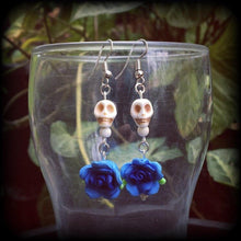 Load image into Gallery viewer, Halloween earrings Skull ear hangers Tunnel dangles Plug earrings Day of the Dead Los Muertos Pierced ears Frost Bite Hanging gauges 8g 6g 4