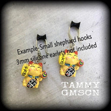 Load image into Gallery viewer, Maneki Neko earrings for stretched lobes, Happy Cat ear weights, Japanese Beckoning Cat, Plug dangles, Hanging gauges, Tunnel dangles, Gauge