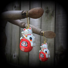 Load image into Gallery viewer, Maneki Neko Earrings Happy Cat Daruma Japanese Beckoning Cat Plug earrings Kawaii Kitsch earrings Tunnel earrings Tunnel dangles Gauges 0g
