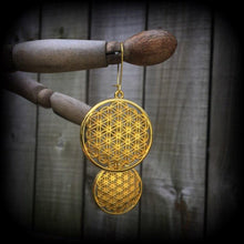 Load image into Gallery viewer, Flower of Life earrings Seed of life earrings Tunnel earrings Plug earrings Tunnel dangles Meditation Yoga Ohm Sacred Geometry jewelry