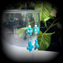 Load image into Gallery viewer, Skull earrings Cross earrings Day of the Dead earrings Los Muertos earrings Halloween earrings Tunnel earrings Hanging gauges Frost Bite 2g