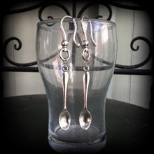 Load image into Gallery viewer, 2 gauge 4 gauge Teaspoon Tunnel earrings Plug dangles Gauged earrings Spoon Hanging gauges Tunnel dangles Gauged earrings Gauges 00g 0g 2g