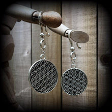 Load image into Gallery viewer, Flower of Life Ear weights Ear hangers Seed of life Tunnel dangles Plug dangles Sacred geometry Gauges 2g 0g Gauged earrings Hanging  gauges