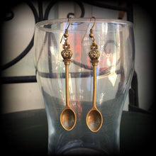 Load image into Gallery viewer, Spoon earrings Crown earrings Cutlery jewelry Barista earrings Tea Party earrings Alice in Wonderland High Tea earrings Tunnel earrings 14g