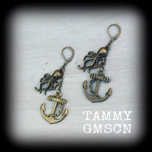 Load image into Gallery viewer, Octopus earrings Anchor Nautical Steampunk Industrial Tunnel earrings Pierced ears Gauged earrings French hooks Tunnel dangles Plug earrings