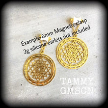 Load image into Gallery viewer, Sri Yantra Earrings, Geometric earrings, Sri Chakra earrings, Hindu jewelry, Ohm jewelry, Yoga earrings, Meditation jewelry, Buddha earrings