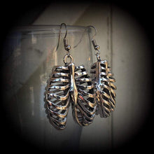 Load image into Gallery viewer, Rig Cage earrings Halloween earrings Horror earrings Bone earrings Skeleton earrings Gauged earrings Zombie earrings Los Muertos earrings