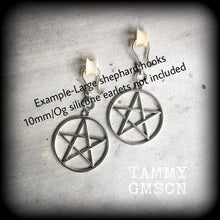 Load image into Gallery viewer, Silver pentagram earrings Witchy Boho Wicca Pagan Pentacle Hippie Evil Coven earrings Gauges Plug earrings Tunnel earrings Pierced ears 8mm