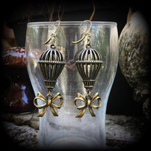 Load image into Gallery viewer, FREE SHIPPING Balloon earrings Bow Plug earrings Hot air balloon earrings Steam Punk Tunnel earrings Pierced ears Gauged earrings Zeppelin
