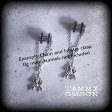 Load image into Gallery viewer, Spider tunnel dangles 6mm 2 gauge Halloween plug dangles Spooky ear hangers Ear weights Arachnid Plug hangers Gauged earrings Hanging gauges