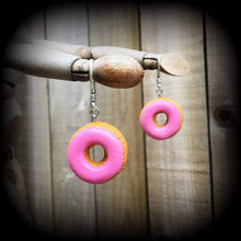 Load image into Gallery viewer, Donut earrings, Kitsch earrings, Bakery food, Food earrings, Cake earrings, Plug earrings, Tunnel earrings, Tunnel dangles, For pierced ears