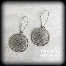 Load image into Gallery viewer, Sri Yantra Earrings Geometric Plug earrings Sri Chakra Tunnel earrings Hindu tantra Ohm Esoteric Yoga earrings Pierced ears Buddha 2g 4g 6g