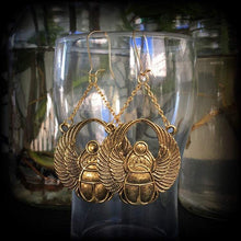 Load image into Gallery viewer, Scarab beetle earrings Egyptian earrings Scarab beetle earrings Animal Nefertiti earrings Tunnel earrings Plug earrings Ear hangers 0g 2g