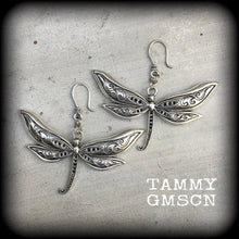 Load image into Gallery viewer, 8 gauge ear hangers Dragon fly 3mm ear weights 6 gauge plug dangles 4 gauge tunnel dangles Ear hangers Hanging gauges 2 gauge 0 gauge 10mm