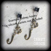 Load image into Gallery viewer, Anchor earrings, Fish hook earrings, Nautical earrings, Jules Verne, Cthulhu earrings, Beach earrings, Sealife earrings, Tunnel earrings