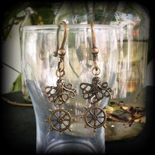 Load image into Gallery viewer, Octopus ear hangers, Nautical tunnel dangles, Steampunk plug earrings, Gauged earrings, Bronze ear weights, Gauges, Plug dangles, Kraken