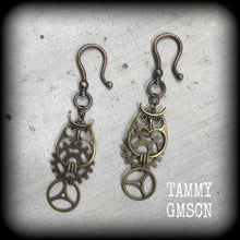 Load image into Gallery viewer, Bronze owl ear hangers, Steampunk Plug earrings, Owl drop earrings, Cog Tunnel dangles, Gear earrings, Plug dangles, Hanging gauges, Gauges
