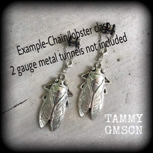 Load image into Gallery viewer, 4mm 6 gauge Ear hangers Cicada ear weights Locust 4 gauge Tunnel dangles Plug dangles Plague Animal Apocalypse Hanging gauges 2 gauge, 0 g