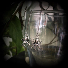 Load image into Gallery viewer, Spider earrings Halloween jewelry Gothic earrings Spooky earrings Arachnid jewelry 3mm plug earrings 6mm tunnel earrings Animal earrings