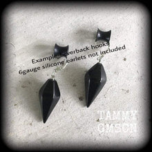 Load image into Gallery viewer, 6 gauge earrings for stretched lobes 2 gauge Black Onyx ear weights 3mm Ear hangers 5mm Tunnel dangles Gauged earrings 00g 0g Hanging gauges