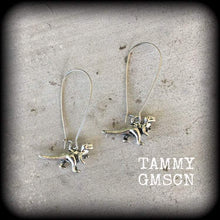 Load image into Gallery viewer, Dinosaur earrings, Dinosaur jewelry, Jurassic earrings, Parasaurolophus, Jurassic jewelry, Tunnel earrings, Reptile jewelry, Plug earrings