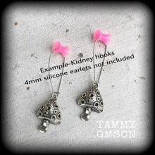 Load image into Gallery viewer, Mushroom earrings Fungus Fungi Shroom earrings Psychedelic jewelry Blue meanies Alice in Wonderland Plug dangles Tunnel dangles 3mm Gauges