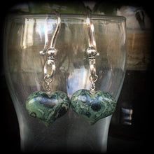 Load image into Gallery viewer, Jasper ear weights Gemstone ear hangers Heart tunnel dangles Stone tapers Plug weights Plug dangles Gauged earrings 00g 0g 2g 8g 6g 4g 2g