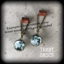 Load image into Gallery viewer, Bronze Moon earrings Full moon earrings Moon goddess earrings Pagan earrings Witchy earrings Moon jewelry Tunnel earrings Plug earrings