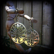 Load image into Gallery viewer, 00 gauge 10mm ear weights 0 gauge tunnel dangles Lotus ear weights 2 gauge ear hangers 4 gauge plug dangles Hanging gauges Gauged earrings