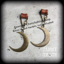 Load image into Gallery viewer, 8gauge 6g 4g 2g 0g Crescent Moon ear hangers Moon Ear weights 00g Plug dangles Hanging gauges Gauged earrings Esoteric Gauges Tunnel dangles