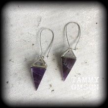 Load image into Gallery viewer, Amethyst earrings, Quartz earrings, Purple earrings, Amethyst jewelry, Plug earrings, Tunnel earrings, Dangle Earrings, Boho earrings