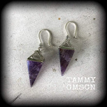 Load image into Gallery viewer, Amethyst ear weights, Quartz ear hangers, Gauged earrings, Gemstone tunnel dangles, Tunnel dangles, Plug dangles, Hanging gauges 00g 0g 2g