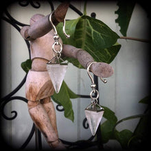 Load image into Gallery viewer, Quartz ear weight, Gemstone ear hangers, Tunnel weights, Gauged earrings, Tunnel dangles, Plug dangles, Hanging Gauges, Clear quartz weights