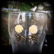 Load image into Gallery viewer, Octopus earring Rose earrings Nautical earrings Plug earrings for gauged ears Steampunk jewelry Tunnel earrings Octopus jewelry Ear hangers