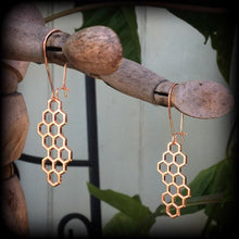 Load image into Gallery viewer, Honeycomb earrings, Bee hive earrings, Hexagon earrings, Geometric earrings, Tunnel earrings, Sacred Geometry, Plug earrings, Bee earrings