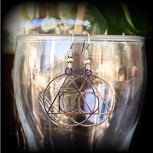 Load image into Gallery viewer, Hermetic seal of light, Alchemy earrings, Esoteric earrings, Alchemy jewelry, Transmutation, Philosophers stone earrings, Circle earirngs