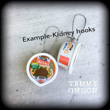 Load image into Gallery viewer, Noodle earrings, Food jewelry, Ramen earrings, Food earrings, Tunnel earrings, Student life, Novelty earrings, Japanese curry, Rice earrings