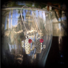 Load image into Gallery viewer, Cactus earrings, Succulent earrings, Plant jewelry, Vegan earrings, Cactus jewellery, Tunnel earrings, Plug earrings, Flower earrings