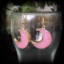 Load image into Gallery viewer, Crescent moon earrings Moon earrings Pink Druzy earrings Quartz earrings Tunnel earrings Plug earrings Moon jewelry Druzy jewelry Gauge