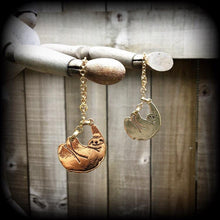 Load image into Gallery viewer, Sloth ear hangers, 4mm gauges, 6 gauge earrings, Sloths, Plug gauges, Hanging gauges, Gauged earrings, Plug dangles, Tunnel dangles 4g 2g