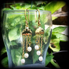 Load image into Gallery viewer, Cloud earrings, Kitsch earrings, Retro earrings, Rainy Day earrings, Umbrella earrings, Tunnel earrings, Plug earrings, Ear hangers 2g, 14g