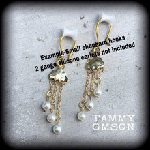 Load image into Gallery viewer, Cloud earrings, Kitsch earrings, Retro earrings, Rainy Day earrings, Umbrella earrings, Tunnel earrings, Plug earrings, Ear hangers 2g, 14g