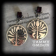 Load image into Gallery viewer, 00 gauge 10mm ear weights 0 gauge tunnel dangles Lotus ear weights 2 gauge ear hangers 4 gauge plug dangles Hanging gauges Gauged earrings