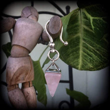Load image into Gallery viewer, Rose quartz earring, Crystal earring, Single earring, Plug earring, Tunnel earring, Quartz jewelry, Single ear weight, Single ear hanger