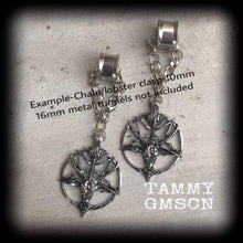 Load image into Gallery viewer, Baphomet earrings Goat earrings Church of Satan Eliphas Levi Tunnel earrings Plug earrings Gothic jewelry Kidney hooks Leverback hooks 2g 4g