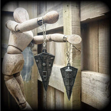 Load image into Gallery viewer, 4mm ear weights, 6 gauge Star Wars ear hangers, Tunnel dangles, Hanging gauges, Gauged earrings, Plug dangles, Plug earrings, 0g 00g 6g 4g