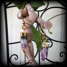 Load image into Gallery viewer, Amethyst earrings, Raw gemstone, Tunnel earrings, Amethyst ear weights, Crystal earrings, Quartz weights, Dangle earrings, Gauged earrings